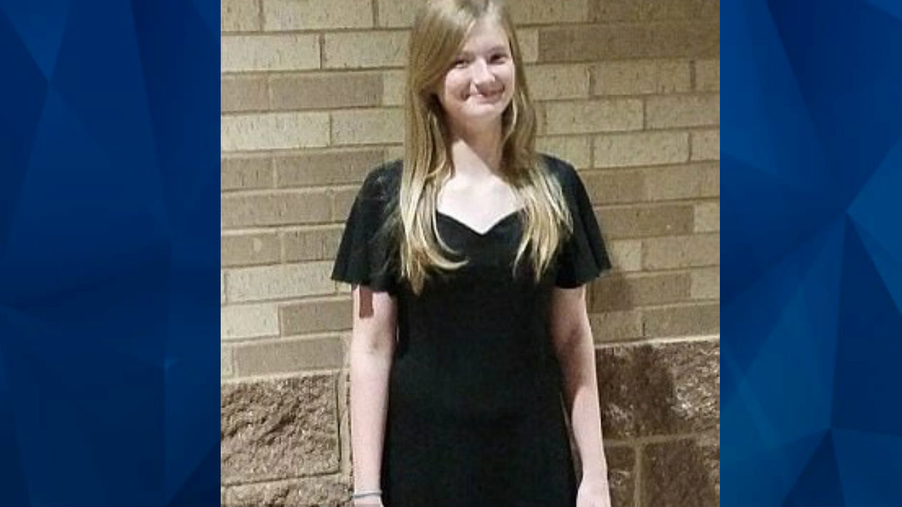 ΗΠΑ: 14χρονη έχασε τη ζωή της όταν έπιασε το κινητό που φόρτιζε στη μπανιέρα