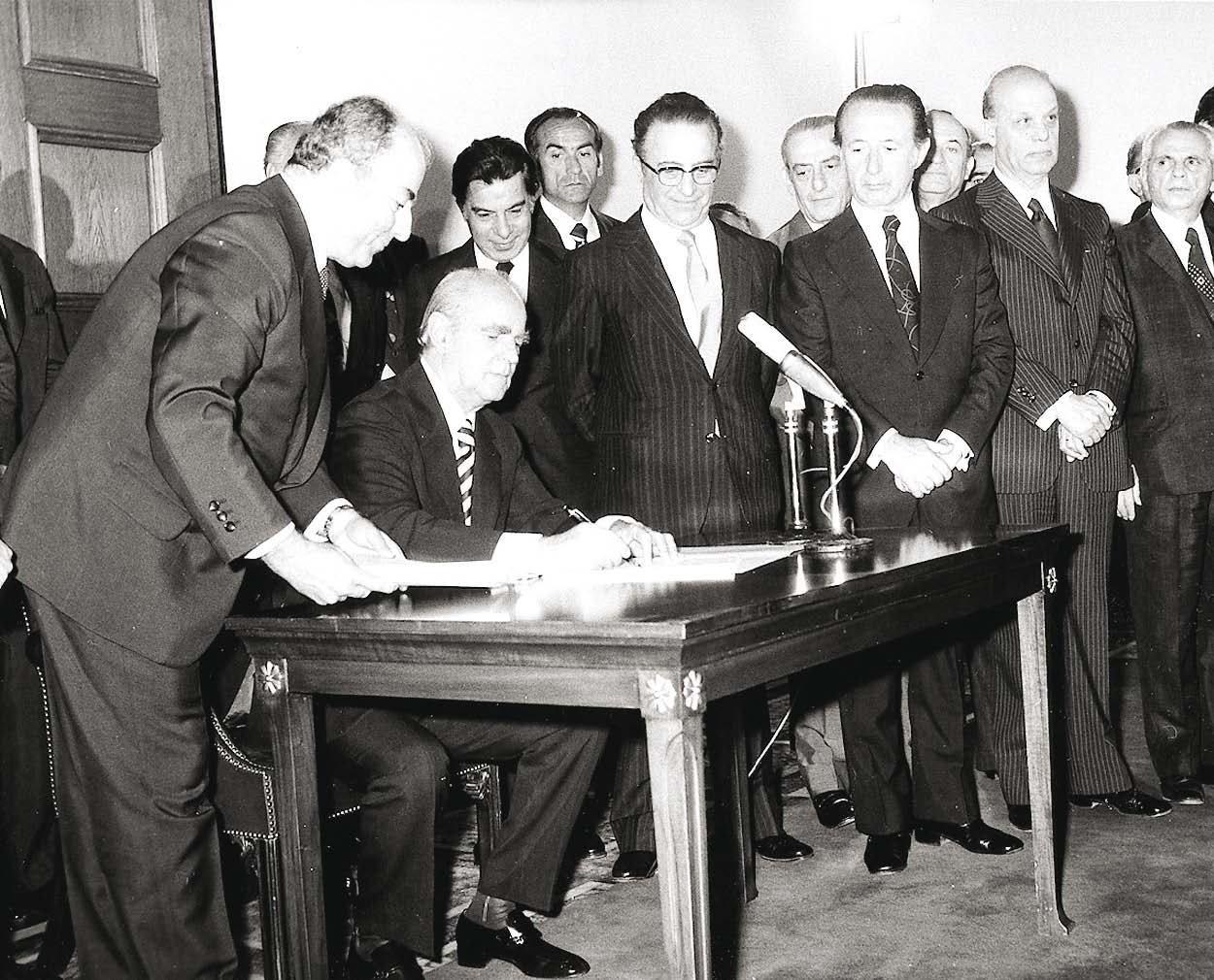 24 Ιουλίου 1974: Το χρονικό της πτώσης της Χούντας