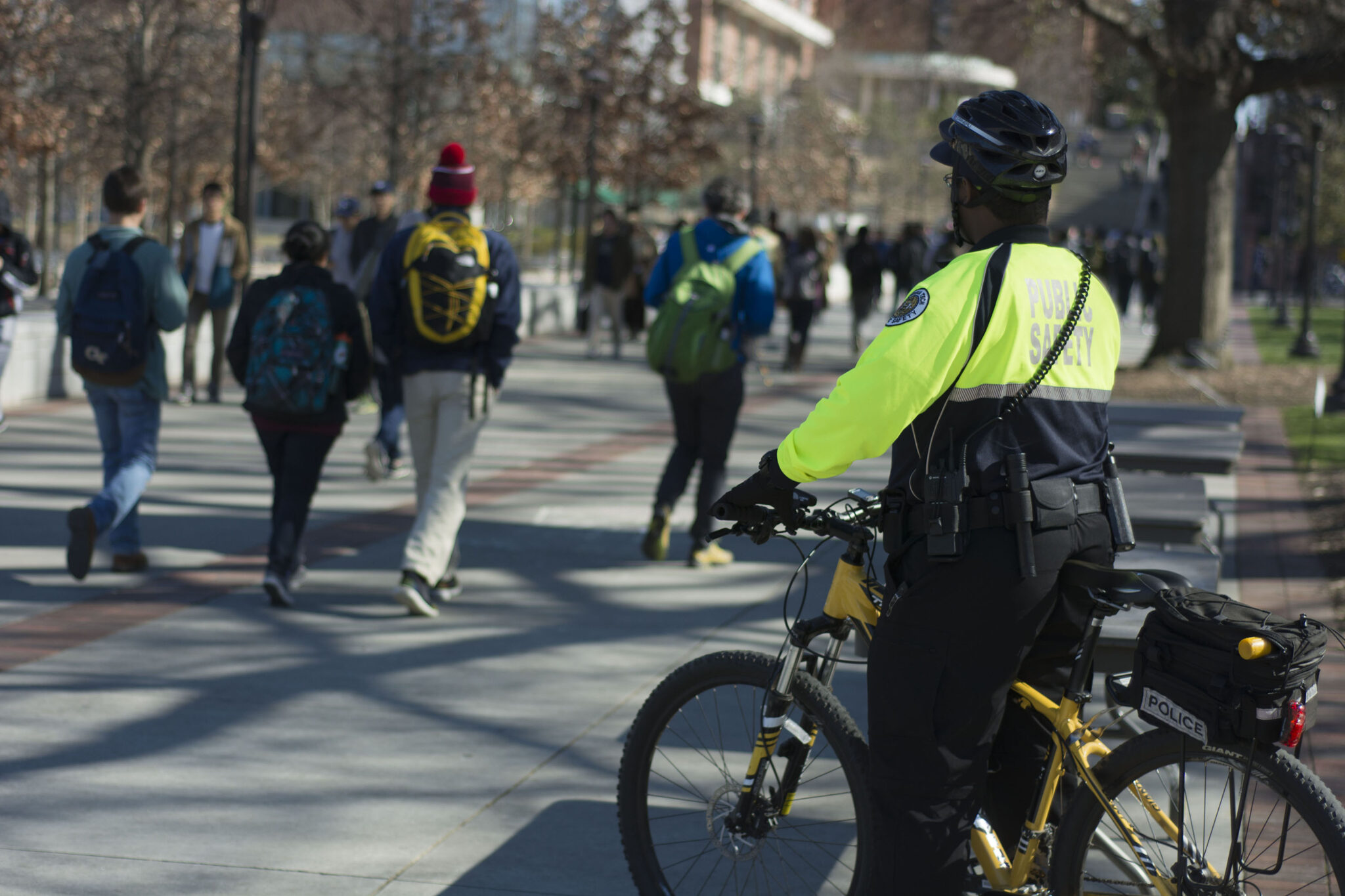 Αστυνομικοί με ποδήλατα θα περιπολούν σε Αγία Νάπα και Πρωταρά (BINTEO)