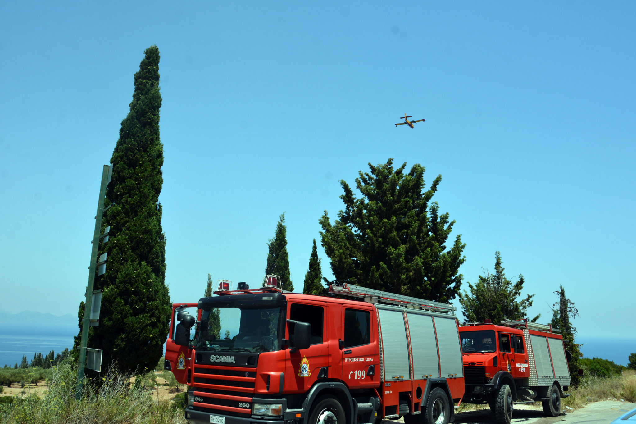 Μεγάλη πυρκαγιά μαίνεται για 12 και πλέον ώρες στη Ζάκυνθο