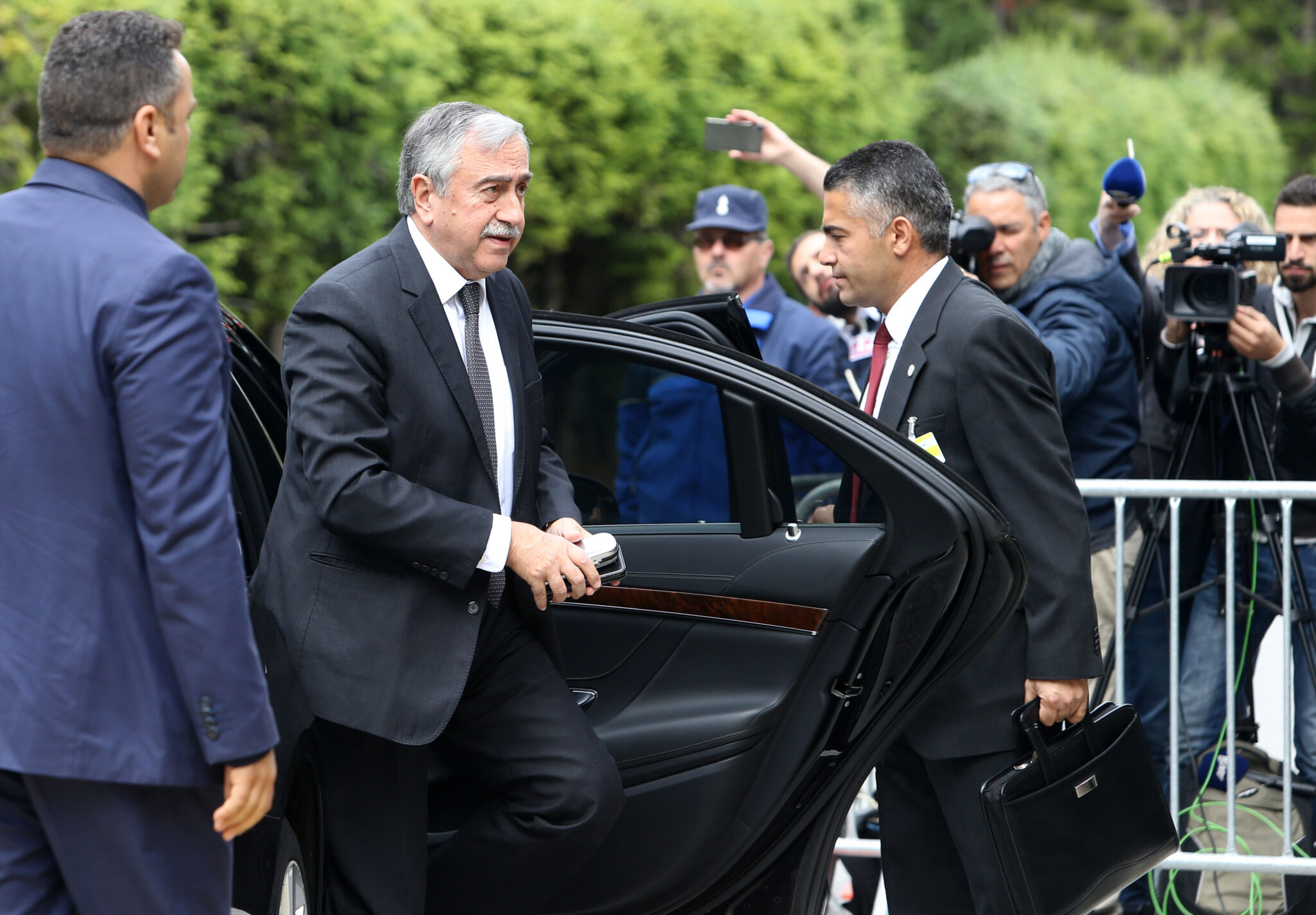 Ακιντζί: Δεν πρέπει να είμαστε θύματα των Ε/κ εμποδίων