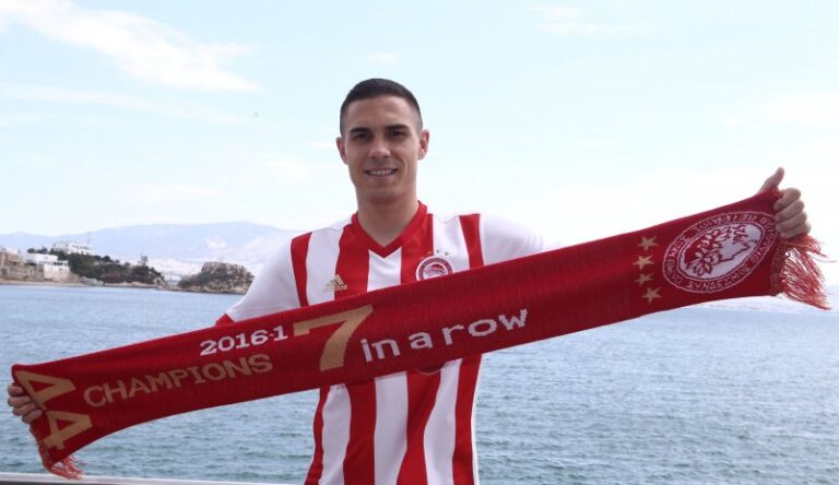 «Ερυθρόλευκος» κι επισήμως ο Τζούρτζεβιτς