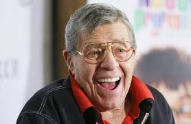 Έφυγε από τη ζωή ο θρυλικός κωμικός Τζέρι Λιούις