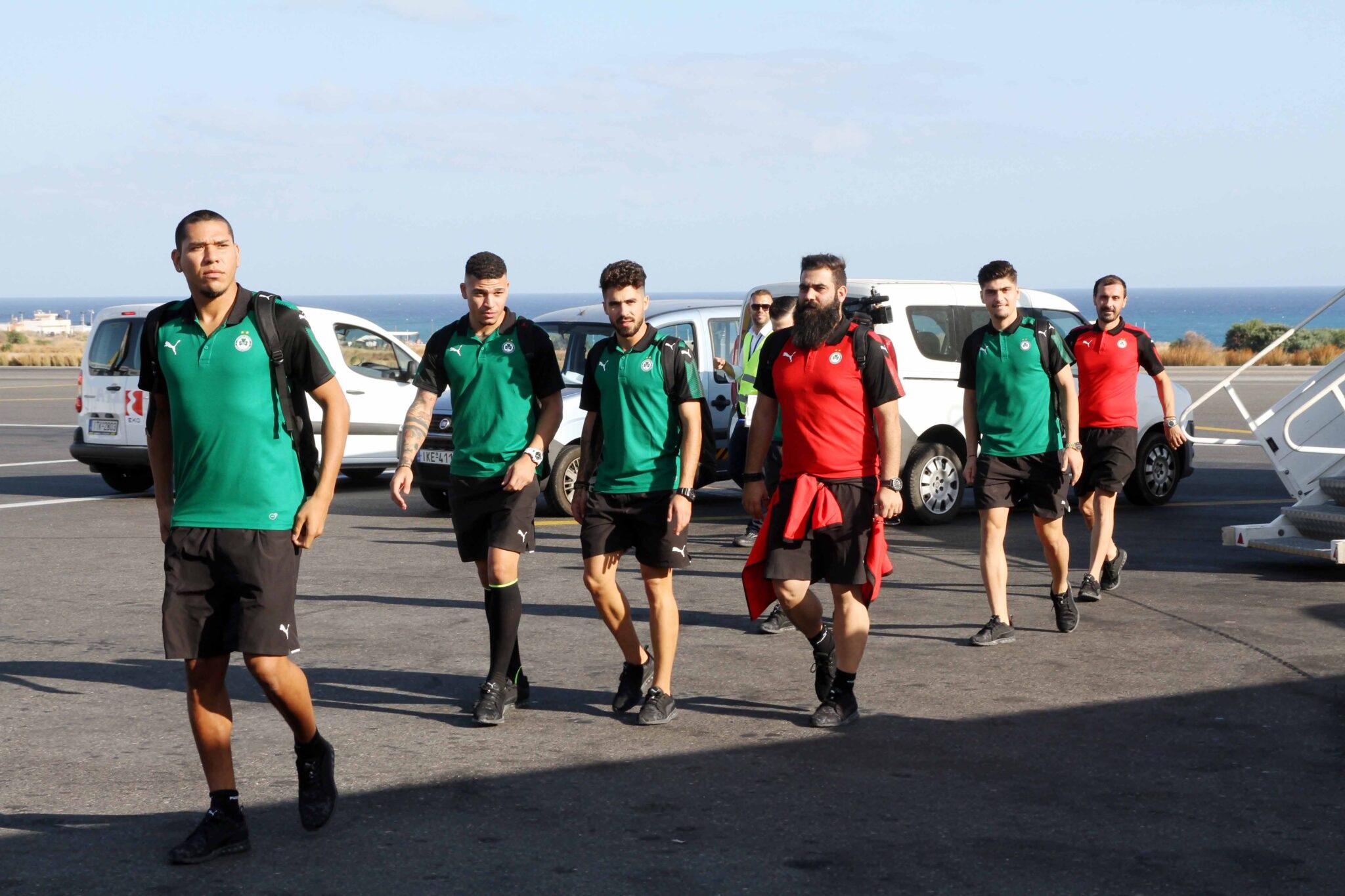 «Πρασίνισαν» το Ηράκλειο (ΦΩΤΟΣ)