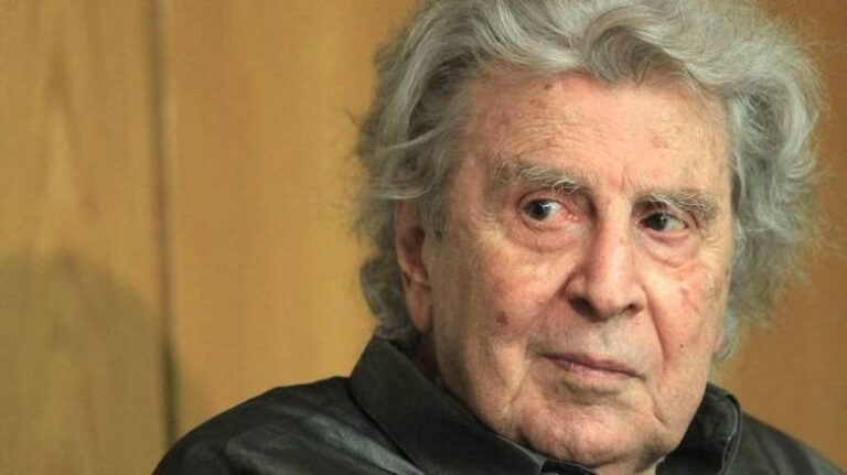 Απεβίωσε ο Μίκης Θεοδωράκης, σε ηλικία 92 ετών