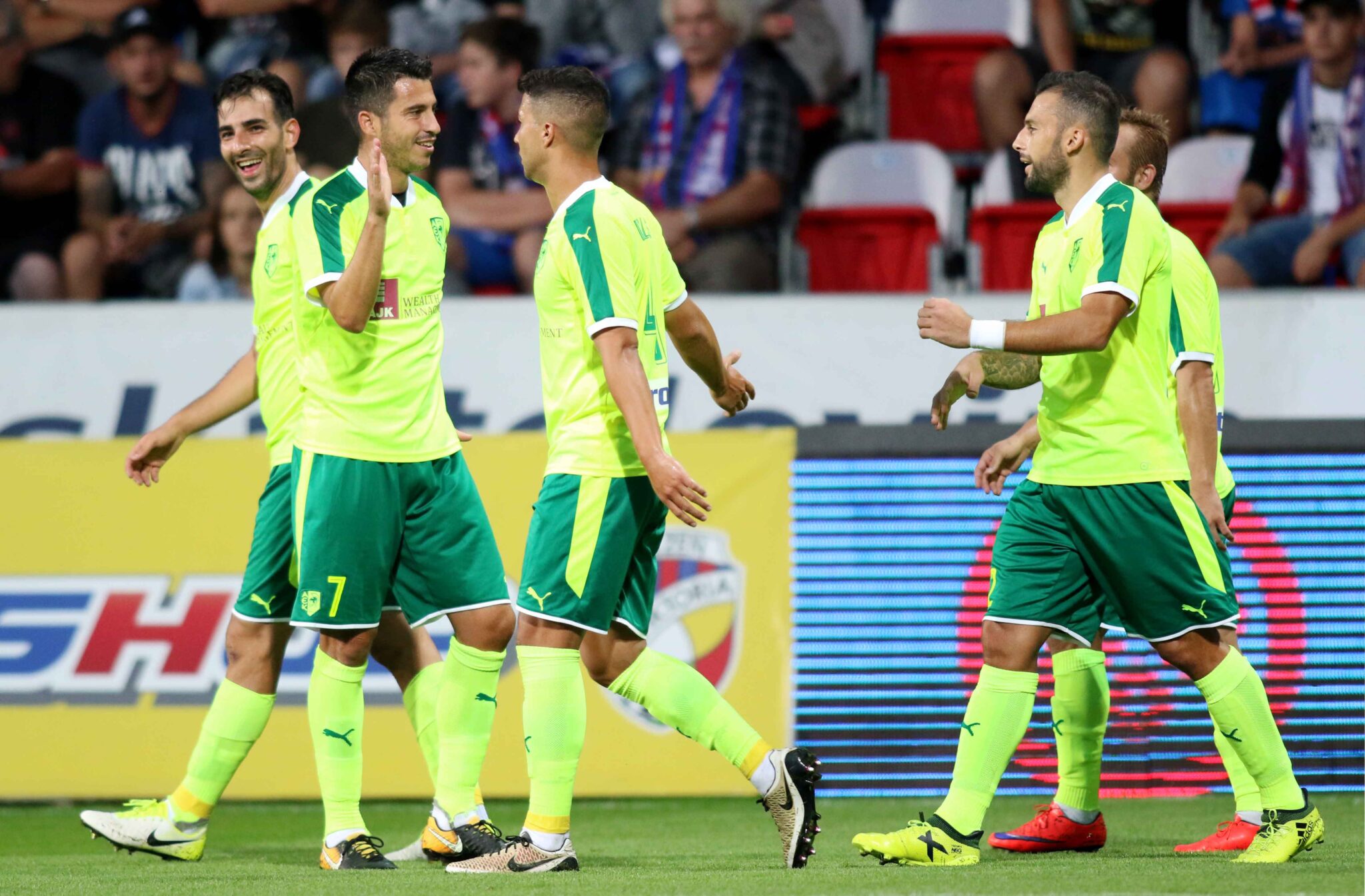 Πλήρωνει την αστοχία της και χάνει στο ημίχρονο