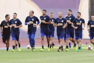 Όλοι οι ποδοσφαιριστές στην διάθεση του Μπέν Σιμόν