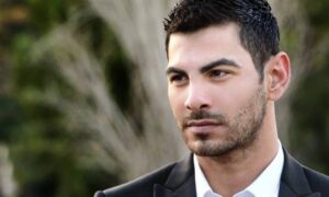 Ο Σταύρος Κωνσταντίνου σε μία μοναδική εμφάνιση στη Λάρνακα με ελεύθερη είσοδο