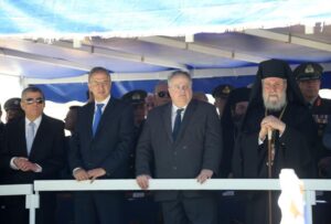 Υπ. Παιδείας: Κανένα αίτημα από Εκκλησία για δημιουργία σχολείων (BINTEO)