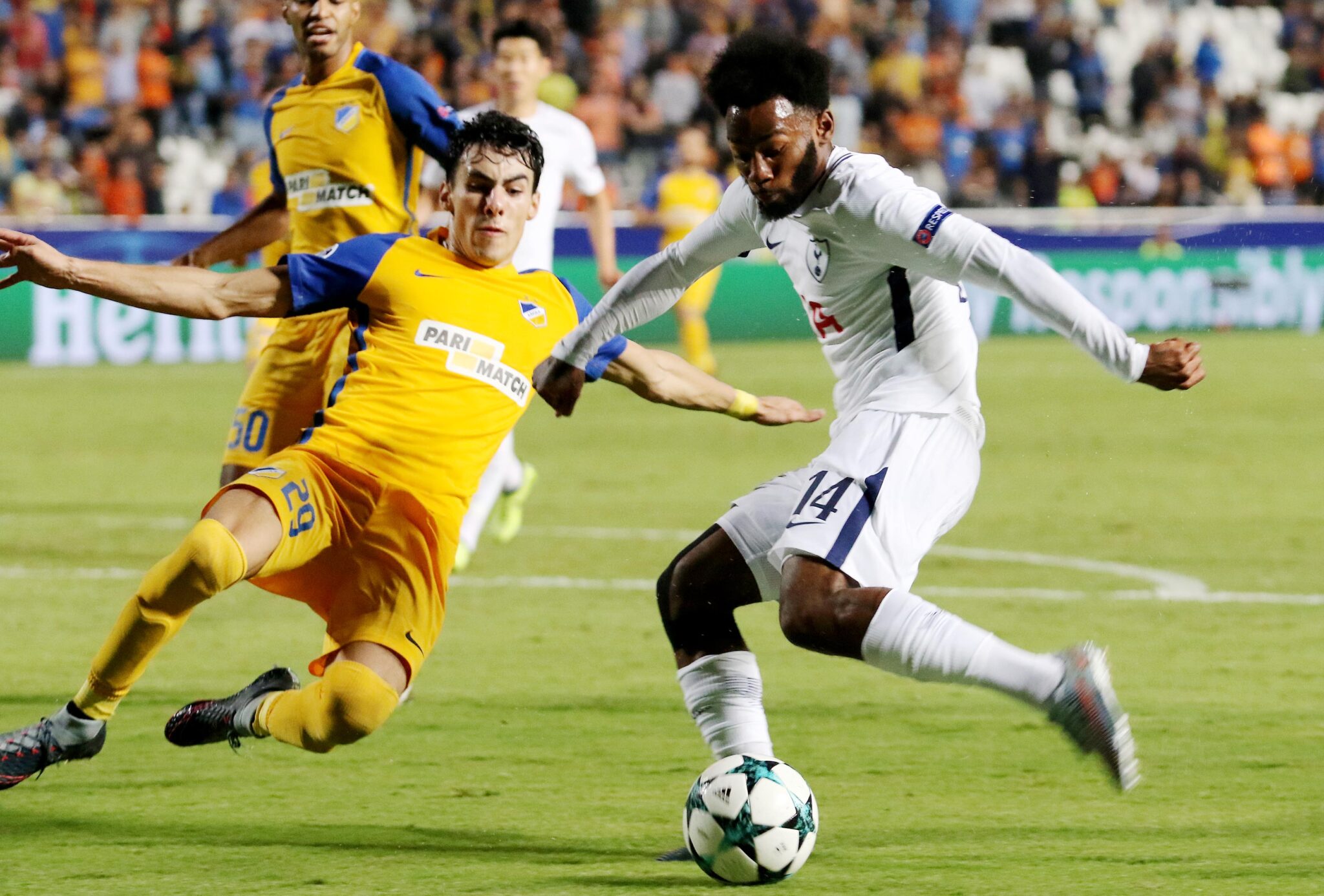 Βούρος: «Δικαιούμασταν κάτι παραπάνω με Τότεναμ» (ΒΙΝΤΕΟ)