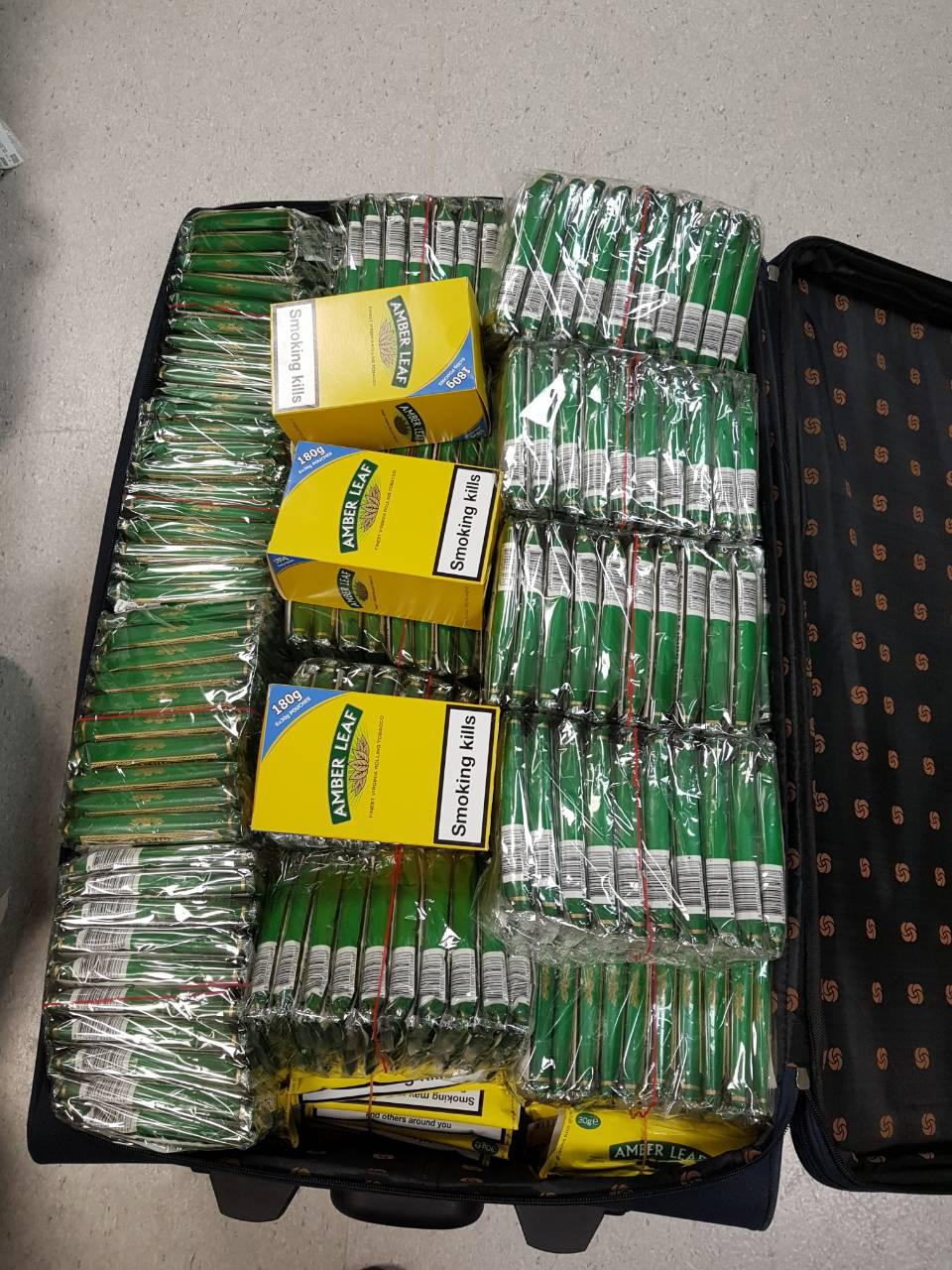 Θα ταξίδευαν με πάνω από 60 κιλά επεξεργασμένου καπνού