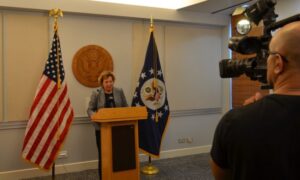 Μεταγραφές στην αμερικανική πρεσβεία στη Λευκωσία