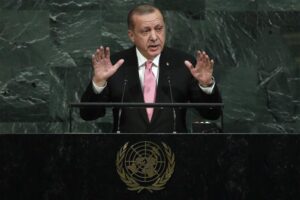 "Tελεσίγραφο" Ερντογάν προς τους Κούρδους από τη Γενική Συνέλευση