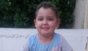 Ταξίδι σωτηρίας για τη μικρή Ευαγγελία, σανίδα ψάχνει ο 4χρονος Παναγιώτης