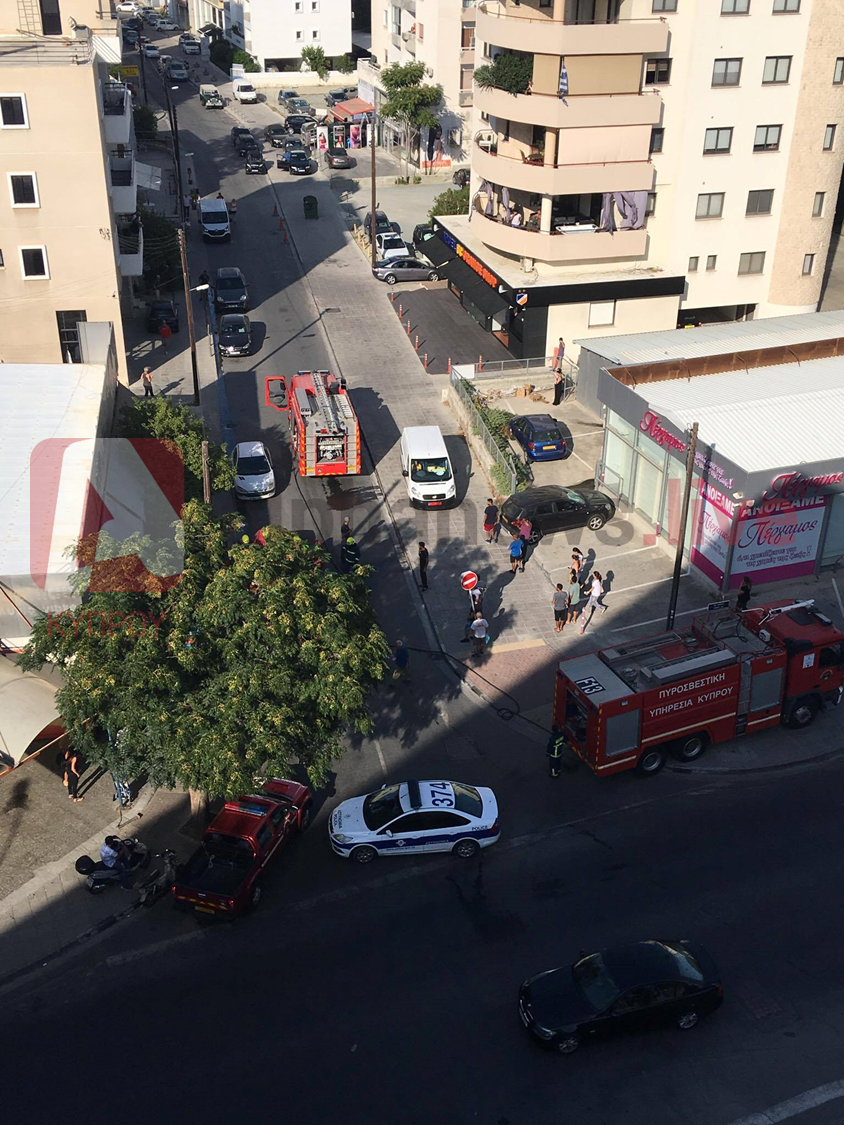 Αναστάτωση στο κέντρο της Λευκωσίας, από πυρκαγιά σε αυτοκίνητο (BINTEO)