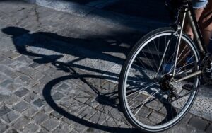 Έντονος προβληματισμός στα αρμόδια τμήματα μετά το νέο ποδηλατικό δυστύχημα