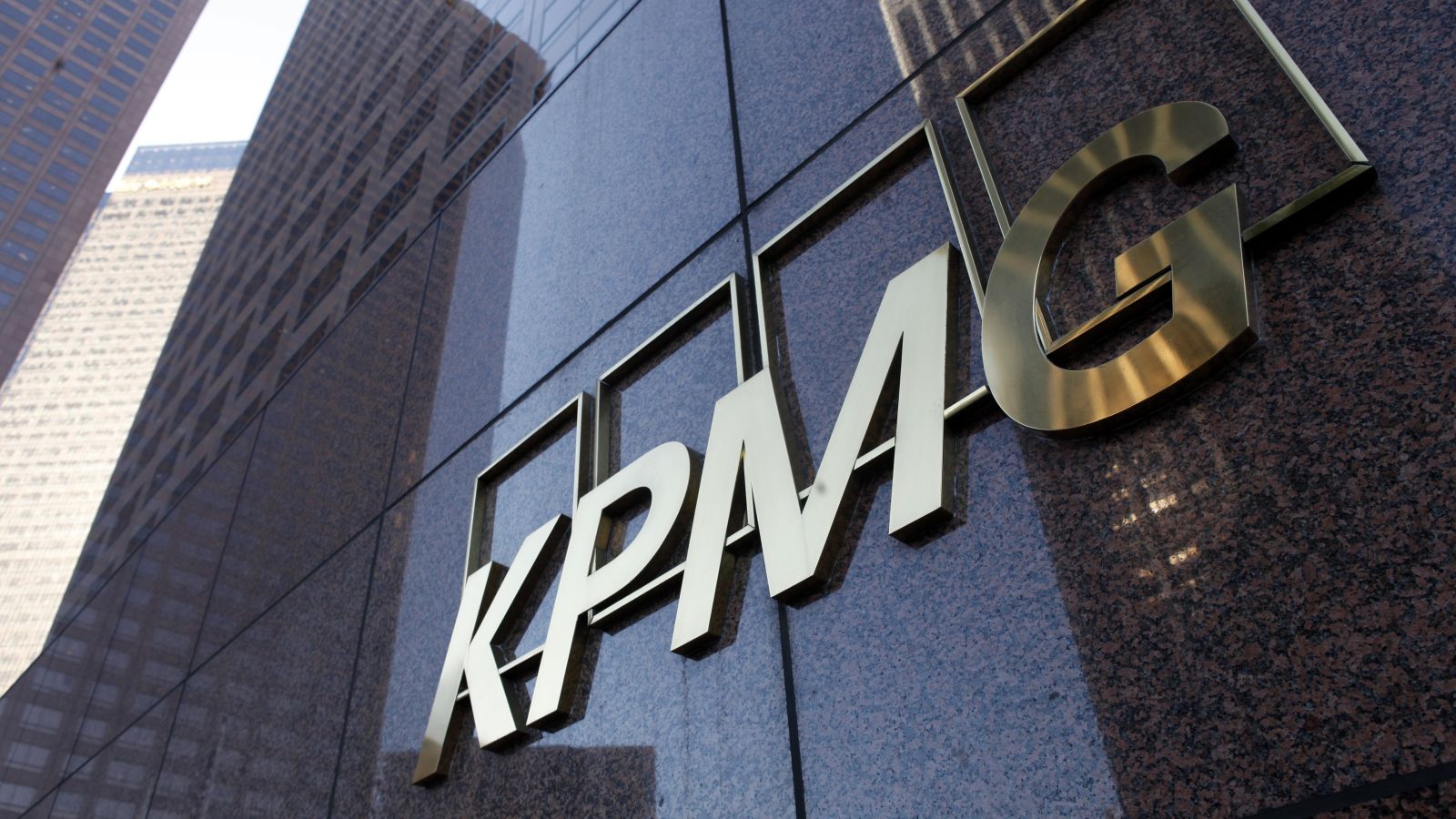 Η ανάλυση της KPMG ανέδειξε τις κορυφαίες ομάδες σε πωλήσεις παικτών