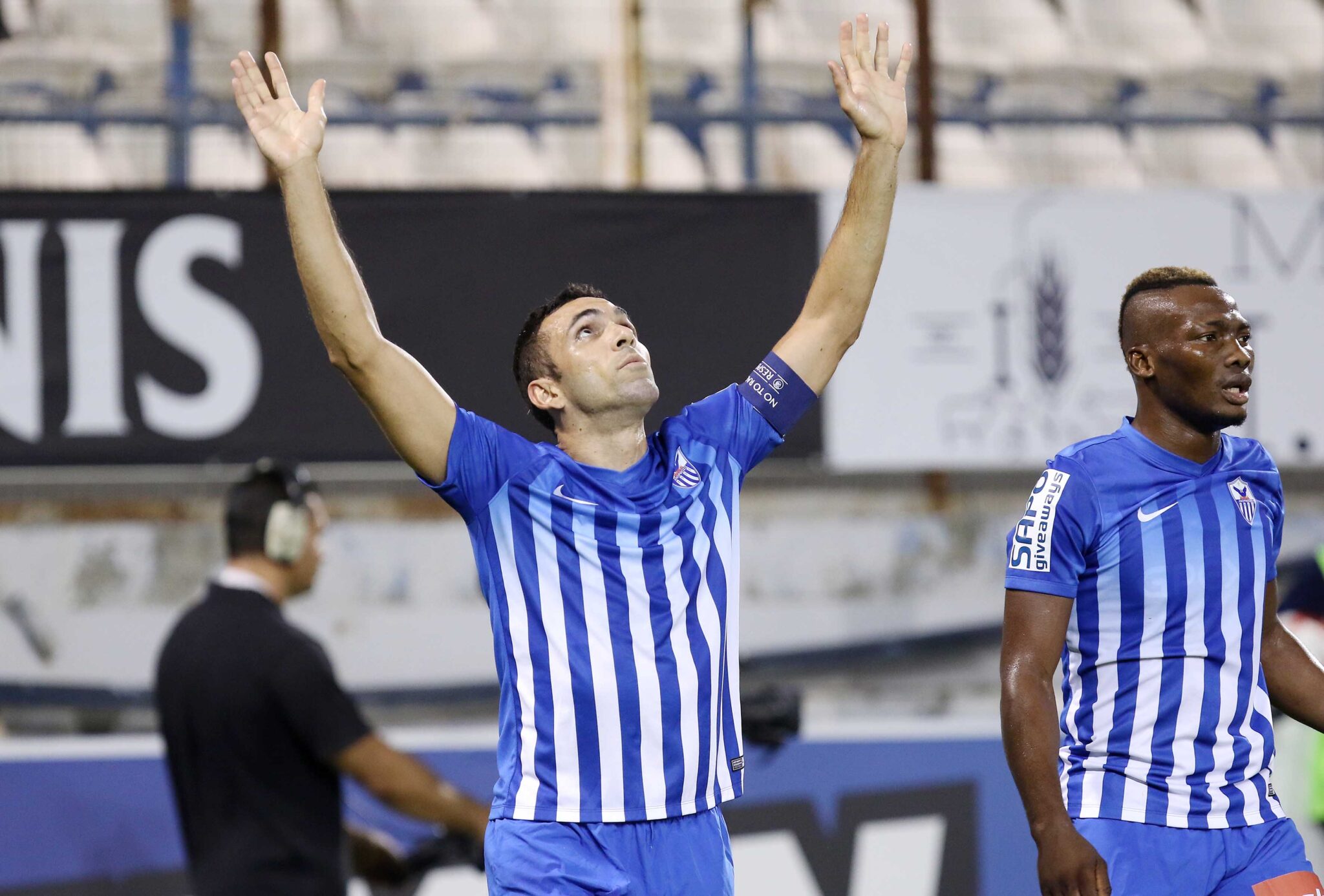 Ζοάο «λαμπρός» την οδηγεί και την κρατά στην κορυφή (ΒΙΝΤΕΟ)