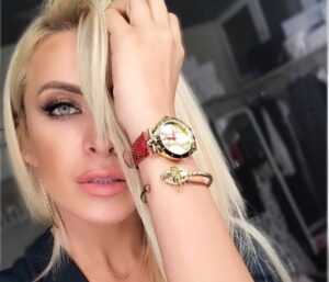 Η Κατερίνα Καινούργιου άλλαξε το μαλλί και της πάει πάρα πολύ!