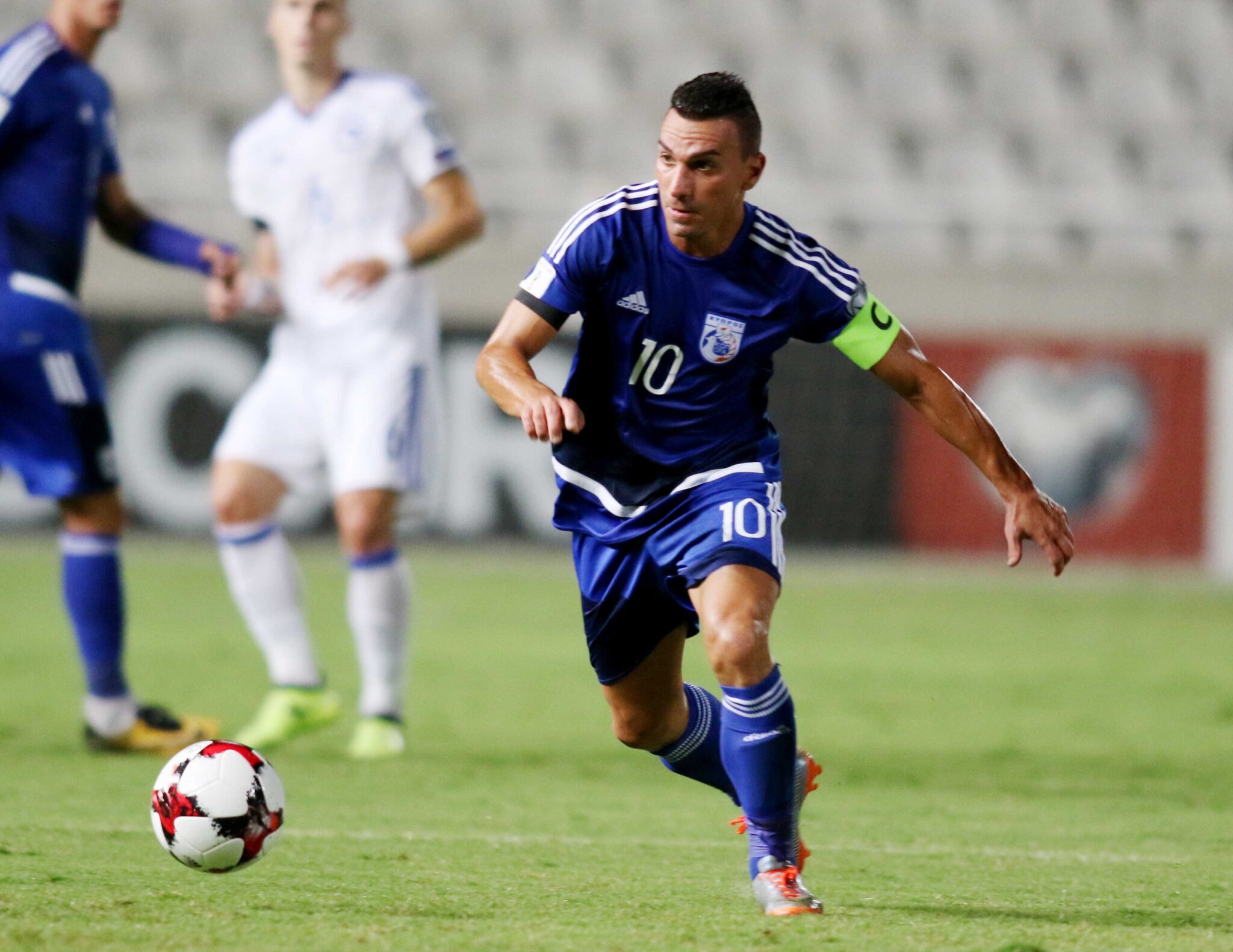 Χαραλαμπίδης:'' Νιώθουμε Έλληνες, αλλά θα παίξουμε για να κερδίσουμε''