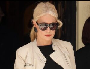 H Μπακοδήμου με ένα ποστ της δίνει στην δημοσιότητα τον προσωπικό της αριθμό