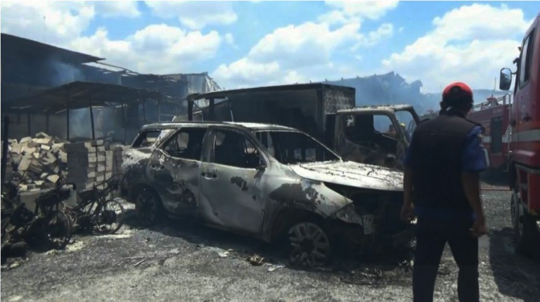 Ινδονησία: 27 νεκροί μετά από έκρηξη σε εργοστάσιο πυροτεχνημάτων (ΦΩΤΟ)