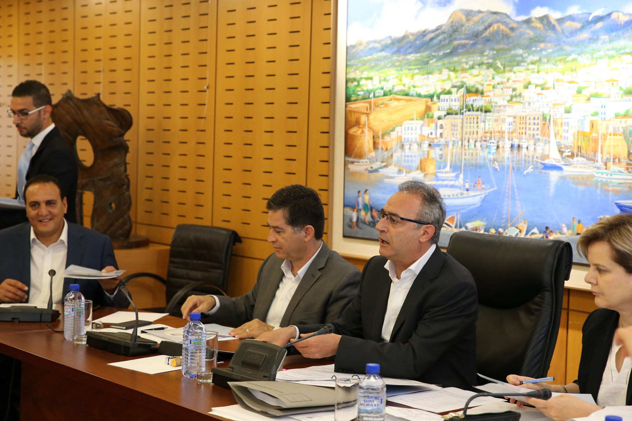 Ενώπιον της Επιτροπής Οικονομικών, προτάσεις για αποζημίωση των "κουρεμένων"