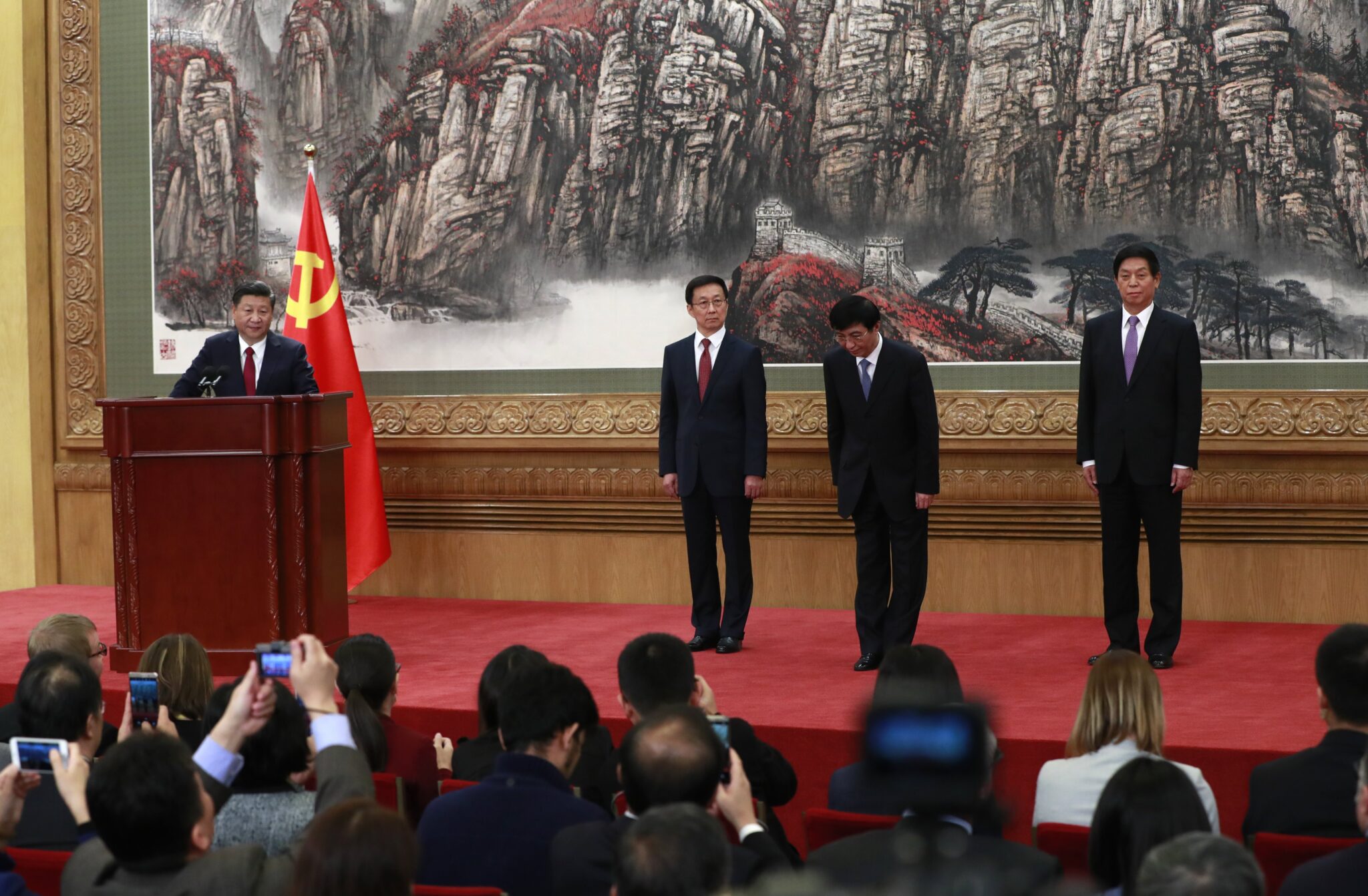 Ο Σι Τζιπίνγκ παραμένει ο ισχυρός άνδρας της Κίνας