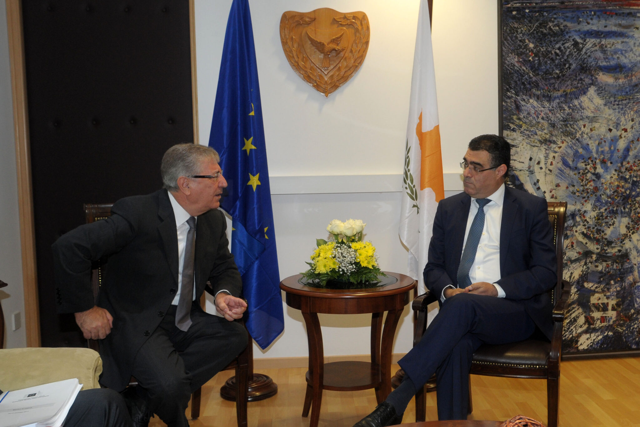 Επίτροπος Βέλλα: "Η ΕΕ δεν μπορεί να μην πάρει μέτρα για τα αμπελοπούλια"