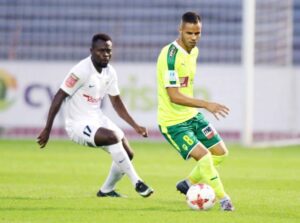 Η ΑΕΚ πέρασε με 3-1 από το Μακάρειο πάτησε κορυφή και περιμένει