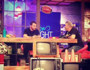 Αποκλειστικές φωτογραφίες από την εμφάνιση του Ντάνου στο Louis Night Show(ΦΩΤΟ)