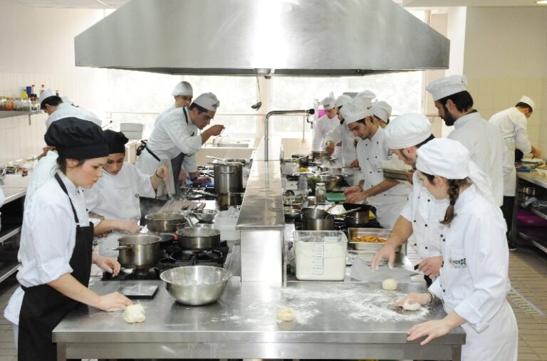 Στα σκαριά, η πρώτη Ακαδημία Μαγειρικής και Γαστρονομίας στην Κύπρο (ΒΙΝΤΕΟ)