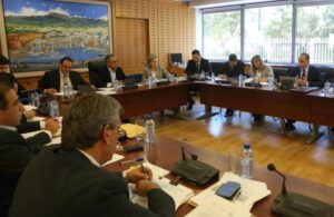 Επέκταση της φορολογικής έκπτωσης και σε άλλους τομείς, μελετά η Βουλή