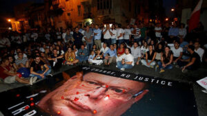 Λαϊκή οργή στην Μάλτα για τη δολοφονία της δημοσιογράφου Ντάφνι Γκαλιζία