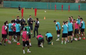 Αλλαγές ετοιμάζει ο Πάμπος ενόψει ΑΕΛ