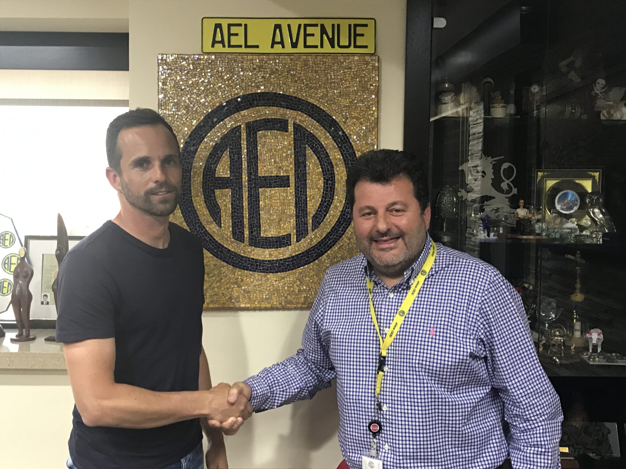 «Οι μεγάλοι ξεχωρίζουν στα δύσκολα», το σύνθημα στην ΑΕΛ