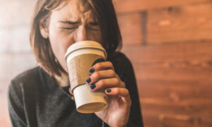 Κάψιμο στη γλώσσα: Πως να την ανακουφίσεις