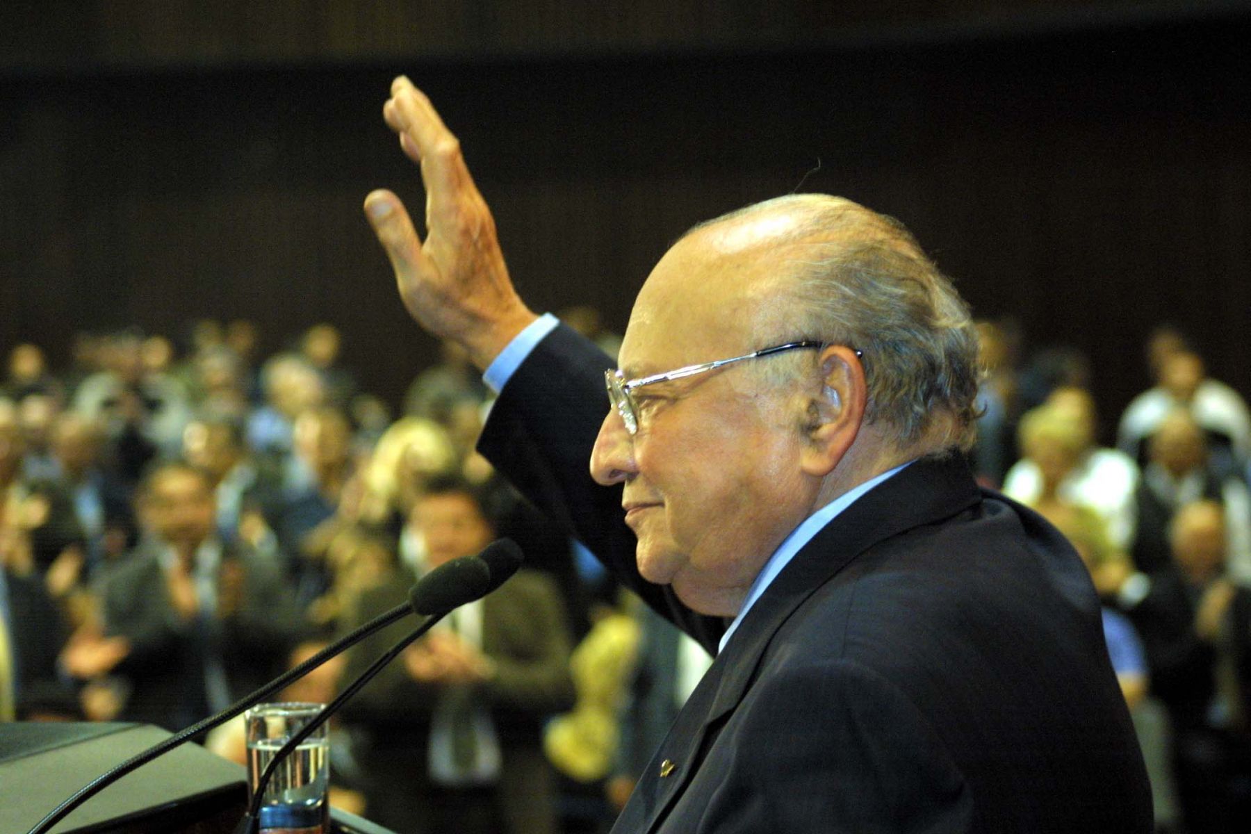 Άγνωστες πτυχές του Γλαύκου Κληρίδη, αποκαλύπτει ο Παντελής Κούρος (ΒΙΝΤΕΟ)