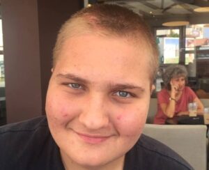 Ο Αλέξανδρος αναζητεί ελπίδα για να συνεχίσει να ονειρεύεται…