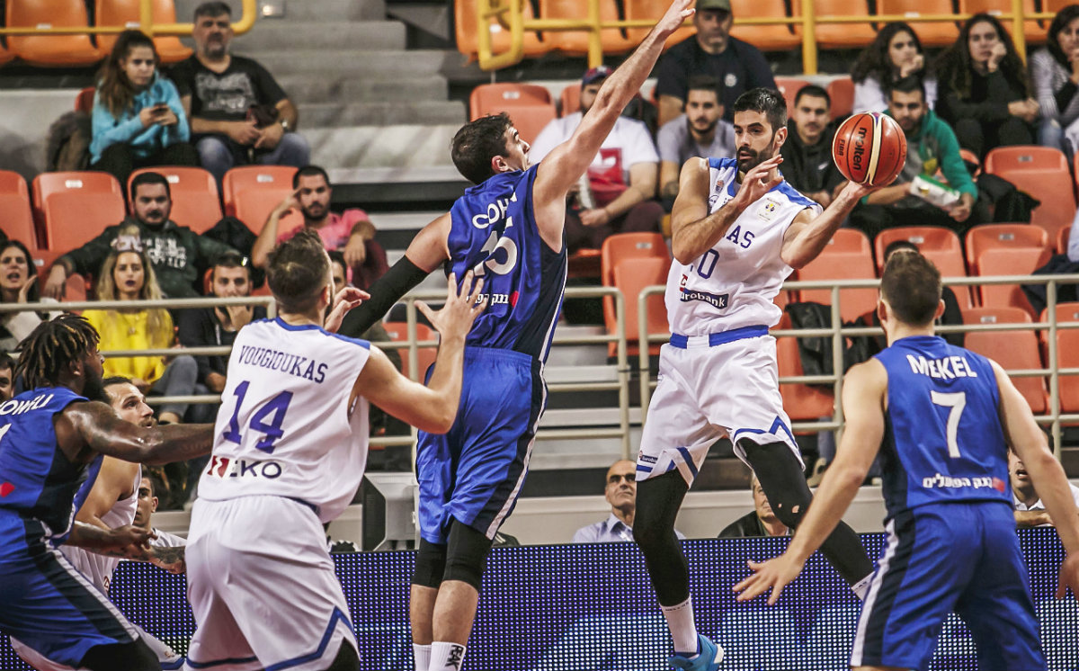 Show Αντετοκούνμπο και 2/2 για την Εθνική Ελλάδας