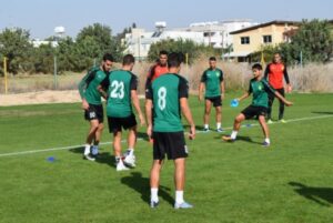 Oλοκληρώθηκε η προετοιμασία της ΑΕΚ για τον αγώνα στο Δασάκι