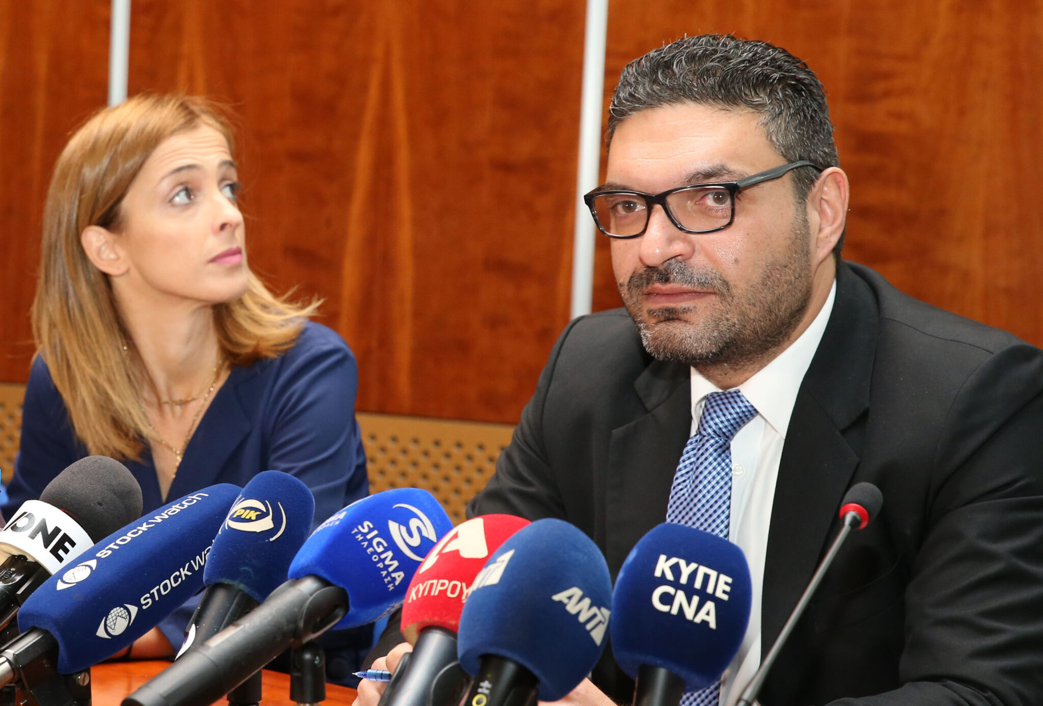 Εξετάζει τα αιτήματα των κοινοτήτων της Επαρχίας Πάφου ο Υπουργός Εσωτερικών