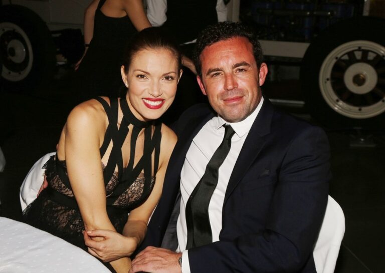 Ο άντρας της Βίκυς Καγιά στο δικαστήριο για αρπαγή ανηλίκων και σωματική βία