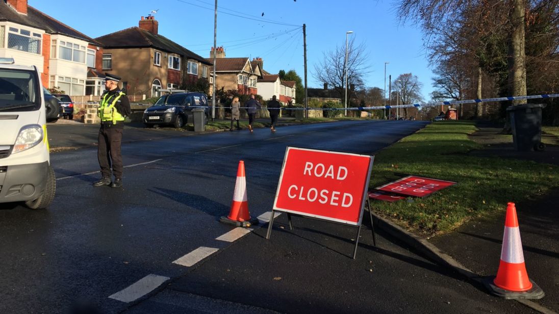"Πλήρης σφαγή" μετά από σύγκρουση κλεμμένου οχήματος στο Λιντς