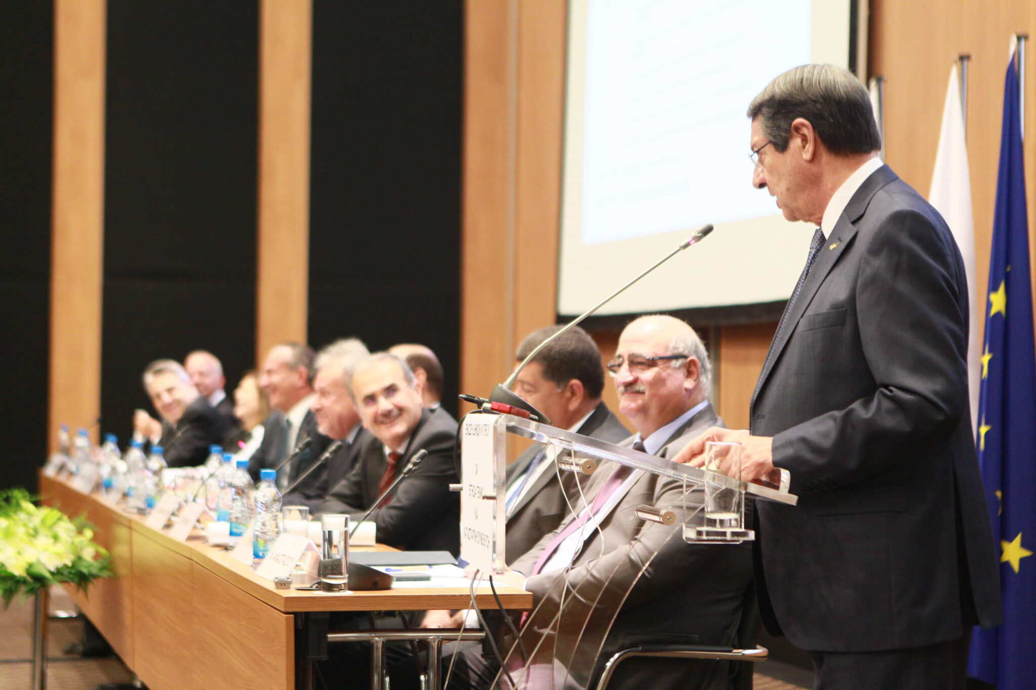 ΠτΔ: Δάνειο 200 εκ. ευρώ από ΕΤΕπ για χρηματοδότηση έργων των δήμων