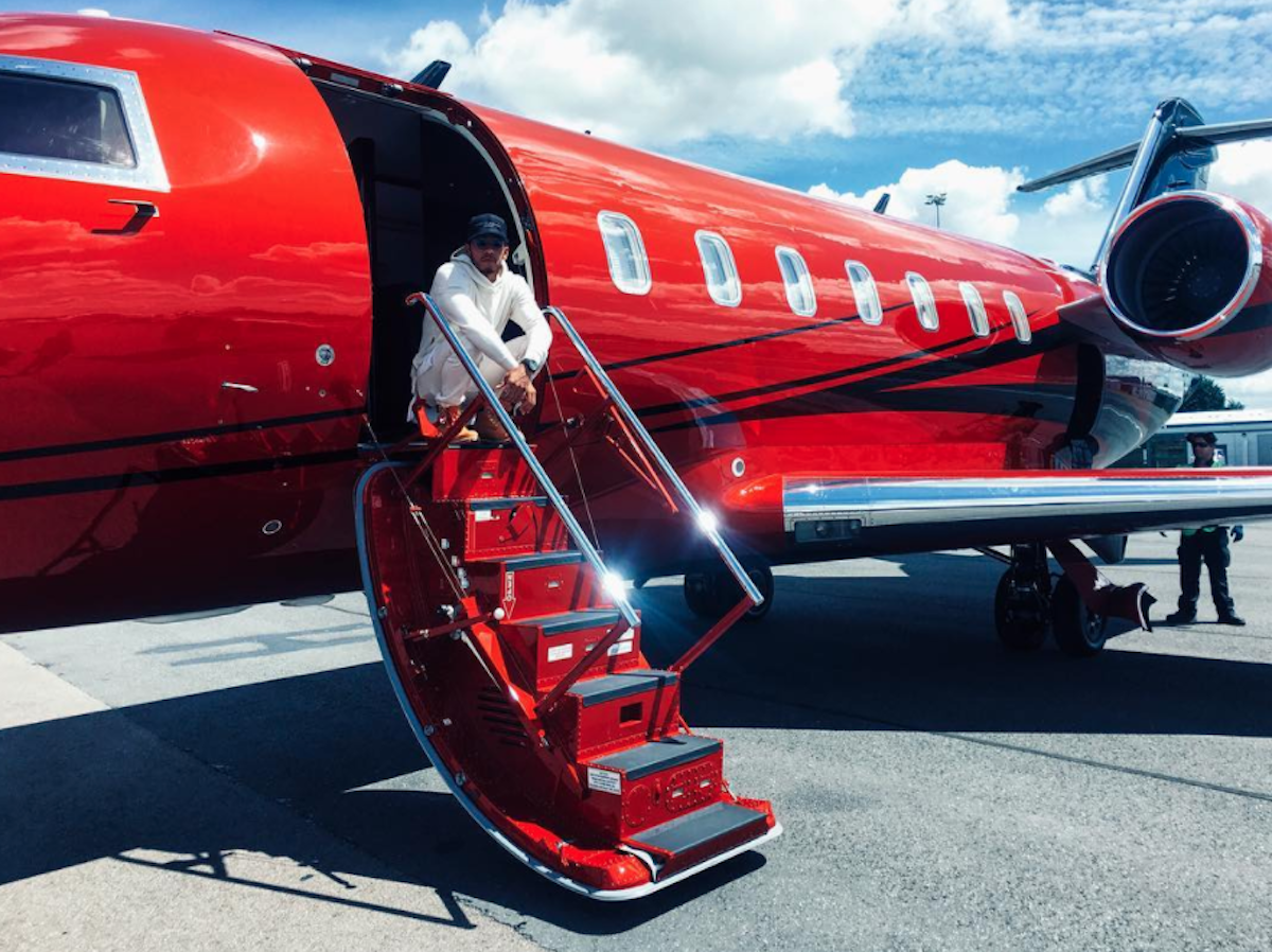 Το ιδιωτικό τζετ του Χάμιλτον, για το οποίο κατηγορείται για φοροδιαφυγή (ΦΩΤΟΣ)