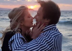 Η ρομαντική πρόταση γάμου του Τζώρτζογλου στη γέφυρα του Μπρούκλιν (ΒΙΝΤΕΟ)