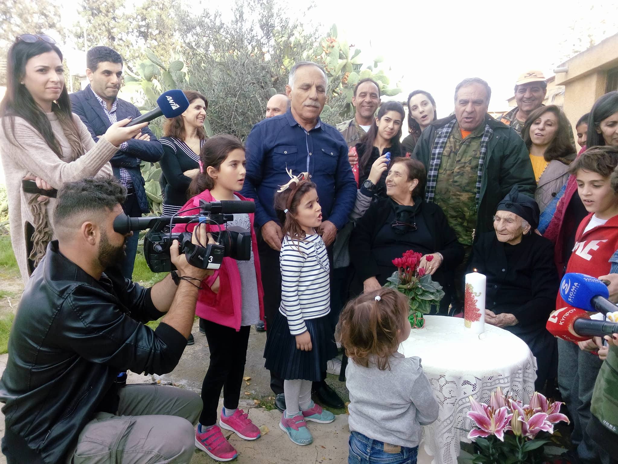 Η γιαγιά Ελένη έγινε 103 ετών (ΦΩΤΟ-BINTEO)