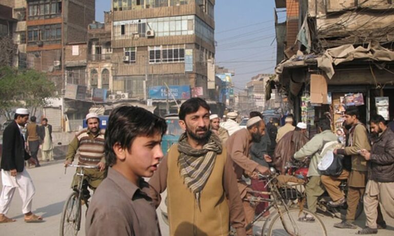 Eννέα νεκροί από εισβολή Πακιστανών Ταλιμπάν σε πανεπιστήμιο της Πεσάβαρ