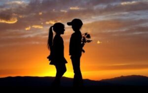 Τι θυμάστε εσείς από την πρώτη σας αγάπη;